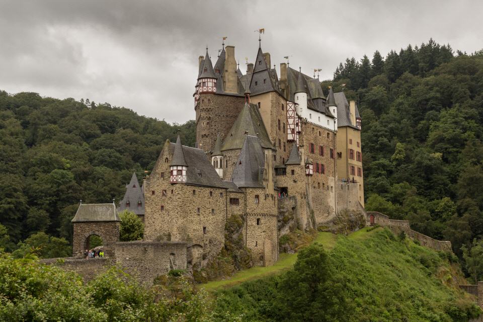 Eltz castle